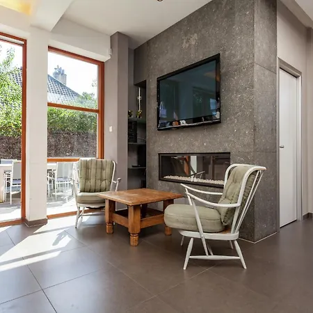 With Pool & Sauna * Koksijde