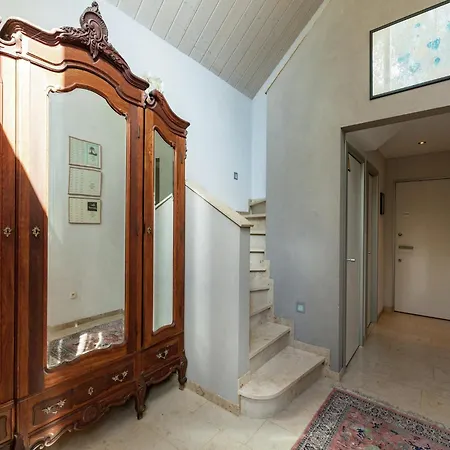 With Pool & Sauna Villa *