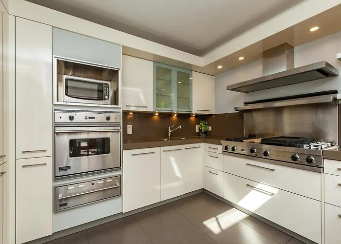 Willa With Pool & Sauna