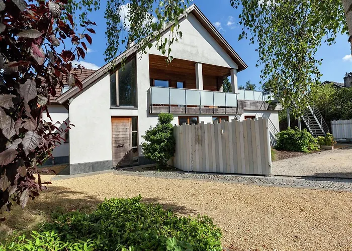 With Pool & Sauna Vila Koksijde